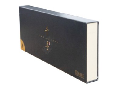 濟南紙盒廠家設計的精美包裝盒，就是一幅廣告牌